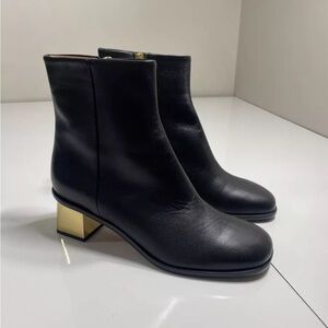CHLOE Black Leather Metallic Heel Ankle Booties Size 37 New W/dust bags no box